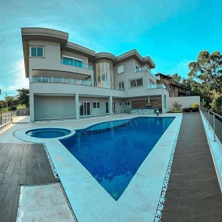 Casa com 5 Quartos para Alugar, 1.000 m² em Residencial Tamboré - Barueri