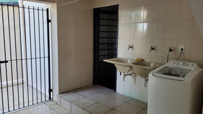 Imagem Casa de Condomínio com 3 Quartos à Venda, 250 m² em Vila Santa Rita - Sorocaba Imagem Casa de Condomínio com 3 Quartos à Venda, 250 m² em Vila Santa Rita - Sorocaba