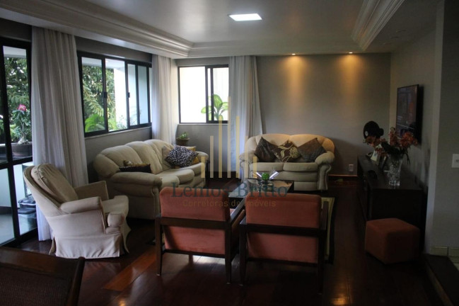 Imagem Imóvel com 3 Quartos à Venda, 199 m² em Graça - Salvador Imagem Imóvel com 3 Quartos à Venda, 199 m² em Graça - Salvador