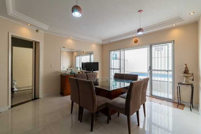 Imagem Casa com 3 Quartos à Venda, 250 m² em Vila Santa Clara - São Paulo Imagem Casa com 3 Quartos à Venda, 250 m² em Vila Santa Clara - São Paulo