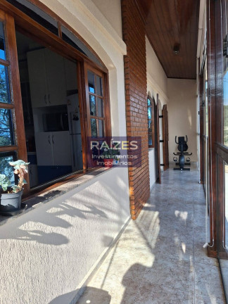 Imagem Casa com 3 Quartos à Venda, 250 m² em Bragança Paulista