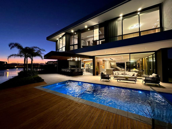 Imagem Casa com 5 Quartos à Venda, 450 m² em Centro - Capao Da Canoa
