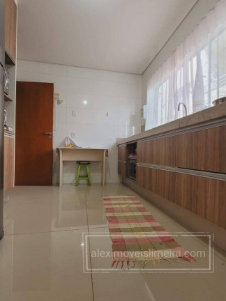 Imagem Casa com 3 Quartos à Venda, em Centro - Limeira Imagem Casa com 3 Quartos à Venda, em Centro - Limeira
