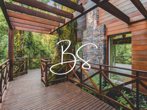 Imagem Casa com 4 Quartos à Venda, 1.241 m² em Centro - Gramado