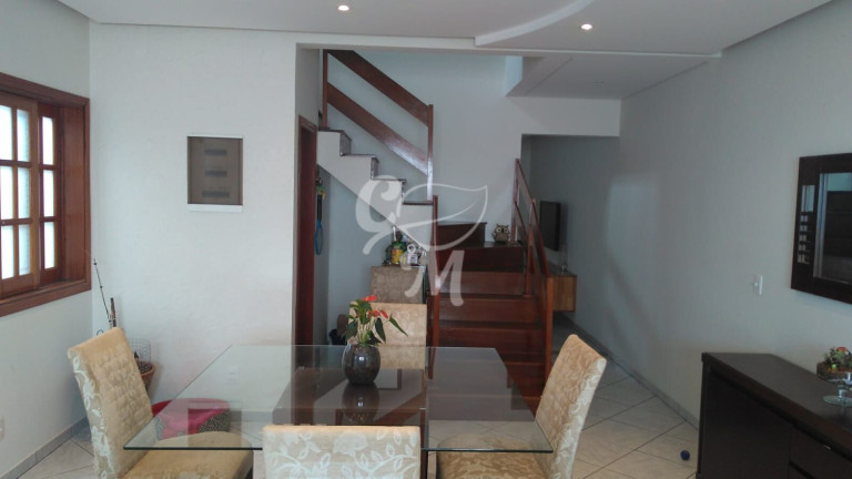 Imagem Casa com 3 Quartos à Venda, 210 m² em Parque Cidade Jardim Ii - Jundiaí