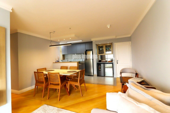 Apartamento com 2 Quartos à Venda, 67 m² em Panamby - São Paulo