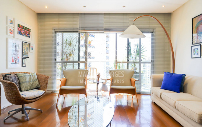 Imagem Apartamento com 3 Quartos à Venda, 215 m² em Itaim Bibi - São Paulo