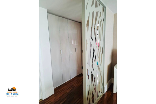Imagem Apartamento com 4 Quartos à Venda,  em Moema - São Paulo