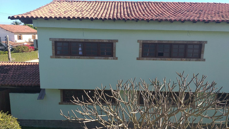 Imagem Casa com 4 Quartos à Venda, 350 m² em Pontinha - Araruama