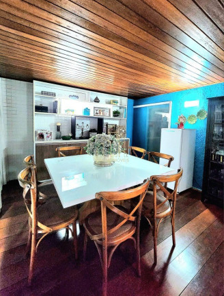 Imagem Imóvel com 3 Quartos à Venda, 210 m² em Cidade Jardim - Salvador Imagem Imóvel com 3 Quartos à Venda, 210 m² em Cidade Jardim - Salvador