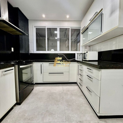 Imagem Imóvel com 4 Quartos à Venda, 386 m² em Praia Da Costa - Vila Velha Imagem Imóvel com 4 Quartos à Venda, 386 m² em Praia Da Costa - Vila Velha