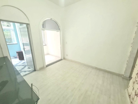 Imagem Apartamento com 1 Quarto à Venda, 50 m² em Copacabana - Rio De Janeiro Imagem Apartamento com 1 Quarto à Venda, 50 m² em Copacabana - Rio De Janeiro