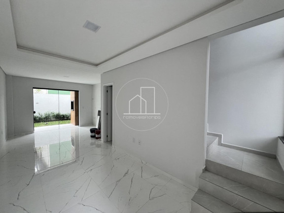 Imagem Casa com 2 Quartos à Venda, 91 m² em Cachoeira Do Bom Jesus - Florianópolis Imagem Casa com 2 Quartos à Venda, 91 m² em Cachoeira Do Bom Jesus - Florianópolis