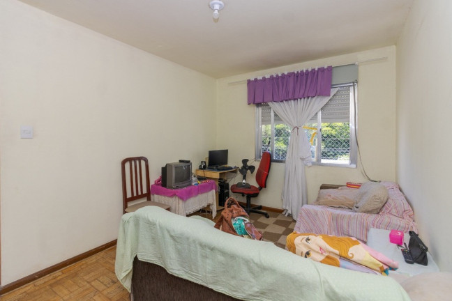 Imagem Imóvel com 3 Quartos à Venda,  em Jardim Lindóia - Porto Alegre