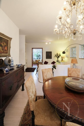 Imagem Casa com 3 Quartos à Venda, 261 m² em Jardim Paulistano - São Paulo Imagem Casa com 3 Quartos à Venda, 261 m² em Jardim Paulistano - São Paulo