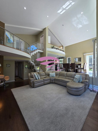 Imagem Casa com 3 Quartos à Venda, 350 m² em Butiatuvinha - Curitiba Imagem Casa com 3 Quartos à Venda, 350 m² em Butiatuvinha - Curitiba