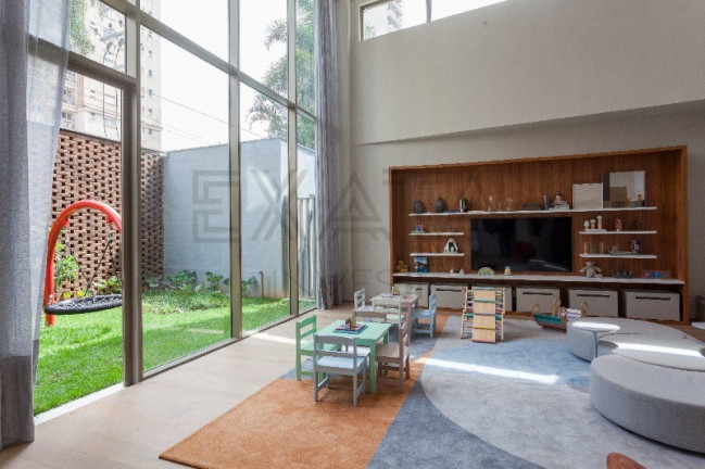 Imóvel com 4 Quartos à Venda, 358 m² em Vila Nova Conceição - São Paulo