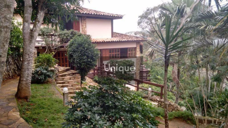Imagem Casa com 8 Quartos à Venda, 800 m² em Ferradura - Armação Dos Búzios Imagem Casa com 8 Quartos à Venda, 800 m² em Ferradura - Armação Dos Búzios