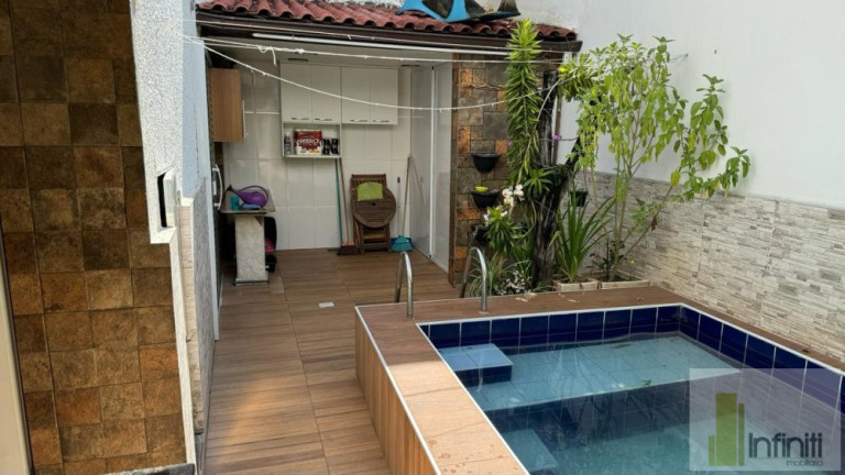 Imagem Casa de Condomínio com 5 Quartos à Venda, 120 m² em Jacarepaguá - Rio De Janeiro Imagem Casa de Condomínio com 5 Quartos à Venda, 120 m² em Jacarepaguá - Rio De Janeiro