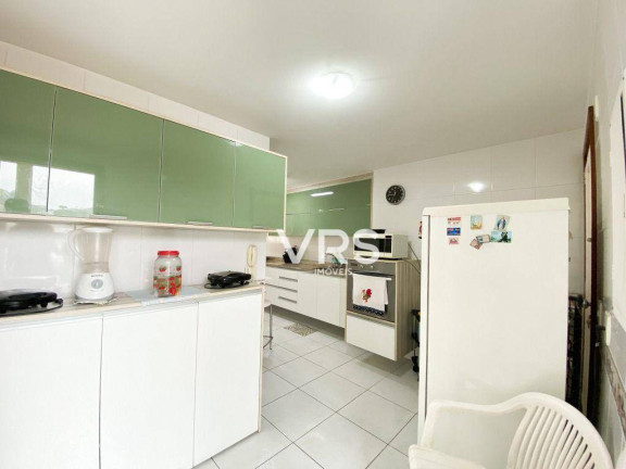 Imagem Apartamento com 3 Quartos à Venda, 136 m² em Várzea - Teresópolis