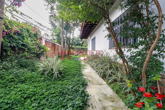 Imagem Casa com 3 Quartos à Venda, 300 m² em Granja Julieta - São Paulo Imagem Casa com 3 Quartos à Venda, 300 m² em Granja Julieta - São Paulo