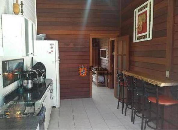 Imagem Casa com 4 Quartos à Venda, 180 m² em Enseada - Ubatuba Imagem Casa com 4 Quartos à Venda, 180 m² em Enseada - Ubatuba