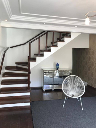Imagem Sobrado com 3 Quartos à Venda, 180 m² em Jardim Marek - Santo André Imagem Sobrado com 3 Quartos à Venda, 180 m² em Jardim Marek - Santo André