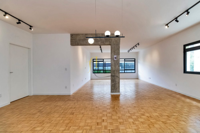 Imagem Apartamento com 3 Quartos à Venda, 220 m² em Cerqueira César - São Paulo