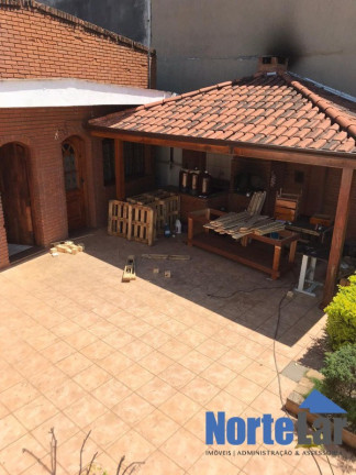 Imagem Casa com 3 Quartos à Venda, 250 m² em Vila Cavaton - São Paulo