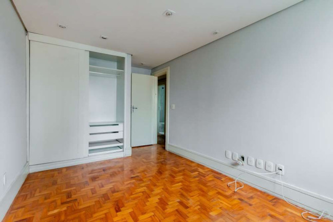 Imagem Apartamento com 3 Quartos à Venda, 135 m² em Cerqueira César - São Paulo Imagem Apartamento com 3 Quartos à Venda, 135 m² em Cerqueira César - São Paulo