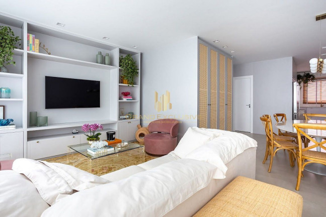 Imagem Apartamento com 3 Quartos à Venda, 120 m² em Centro - Balneário Camboriú Imagem Apartamento com 3 Quartos à Venda, 120 m² em Centro - Balneário Camboriú
