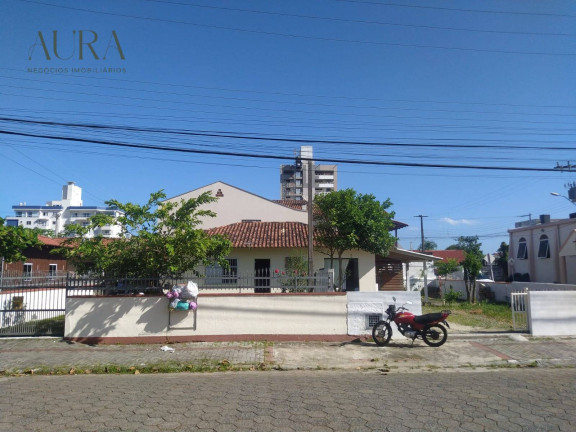 Casa com 3 Quartos à Venda, 98 m² em Gravatá - Navegantes