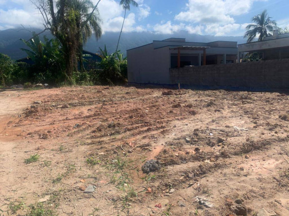 Terreno à Venda, 530 m² em Balneário Copacabana - Caraguatatuba