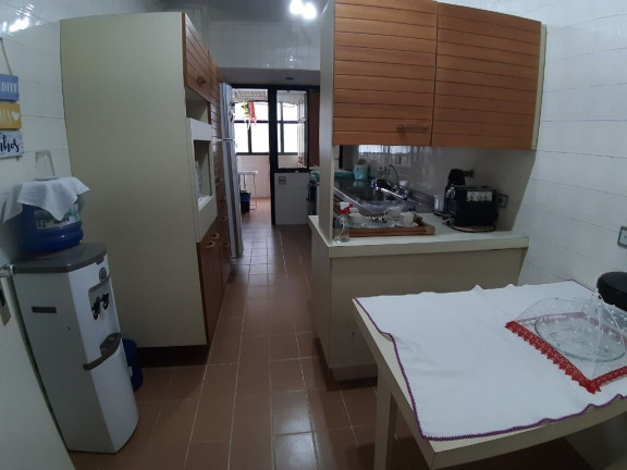 Imagem Apartamento com 3 Quartos à Venda, 215 m² em Pitangueiras - Guarujá Imagem Apartamento com 3 Quartos à Venda, 215 m² em Pitangueiras - Guarujá