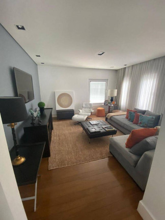 Imagem Casa com 5 Quartos à Venda, 1.800 m² em Alphaville Residencial Zero - Barueri Imagem Casa com 5 Quartos à Venda, 1.800 m² em Alphaville Residencial Zero - Barueri