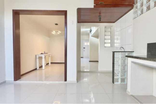 Imagem Casa com 3 Quartos à Venda, 73 m² em Sarandi - Porto Alegre Imagem Casa com 3 Quartos à Venda, 73 m² em Sarandi - Porto Alegre