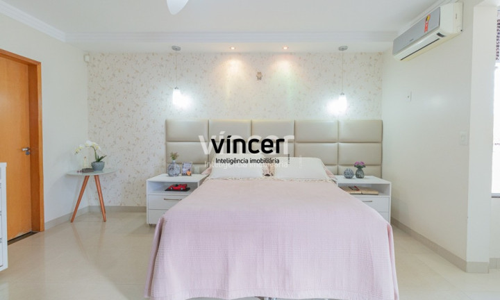 Imagem Casa com 4 Quartos à Venda, 227 m² em Jardim América - Goiânia Imagem Casa com 4 Quartos à Venda, 227 m² em Jardim América - Goiânia