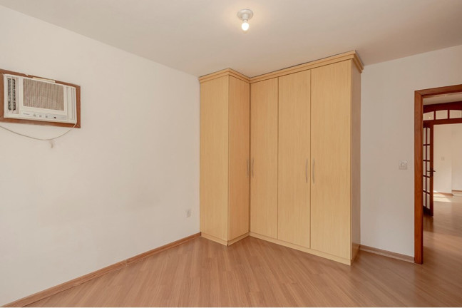 Imagem Apartamento com 3 Quartos à Venda, 154 m² em Mont Serrat - Porto Alegre