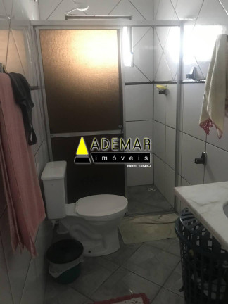 Imagem Casa com 5 Quartos à Venda, em Eldorado - Diadema Imagem Casa com 5 Quartos à Venda, em Eldorado - Diadema