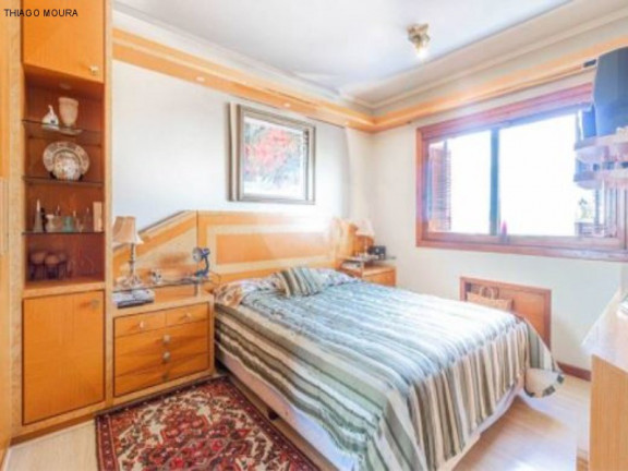 Imagem Imóvel com 3 Quartos à Venda, 152 m² em Jardim Planalto - Porto Alegre Imagem Imóvel com 3 Quartos à Venda, 152 m² em Jardim Planalto - Porto Alegre