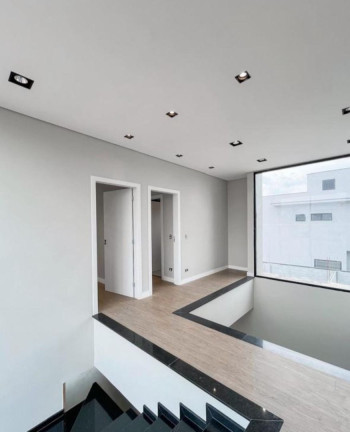Imagem Sobrado com 3 Quartos à Venda, 212 m² em Mosaico Essence - Mogi Das Cruzes