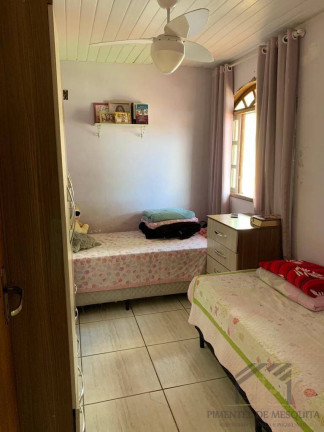 Imagem Casa com 3 Quartos à Venda, 360 m² em Piratininga - Niterói