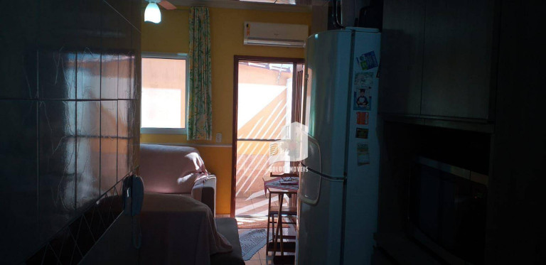 Imagem Casa com 1 Quarto à Venda, 30 m² em Aviação - Praia Grande Imagem Casa com 1 Quarto à Venda, 30 m² em Aviação - Praia Grande