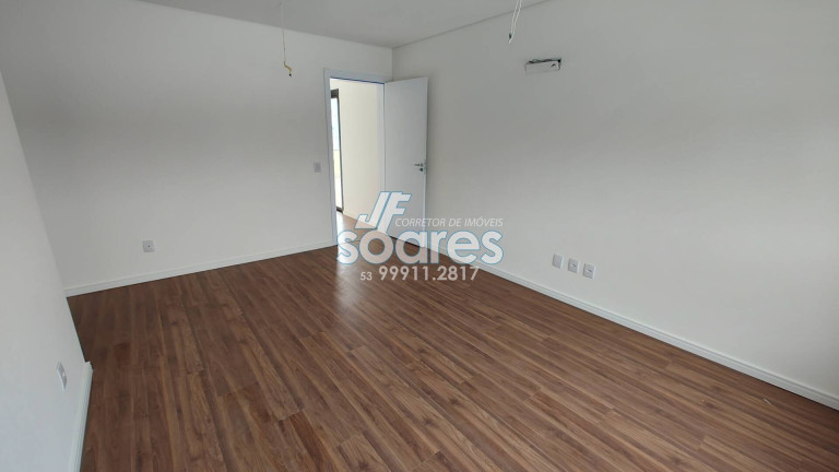 Imagem Casa de Condomínio com 3 Quartos à Venda, 268 m² em Laranjal - Pelotas Imagem Casa de Condomínio com 3 Quartos à Venda, 268 m² em Laranjal - Pelotas