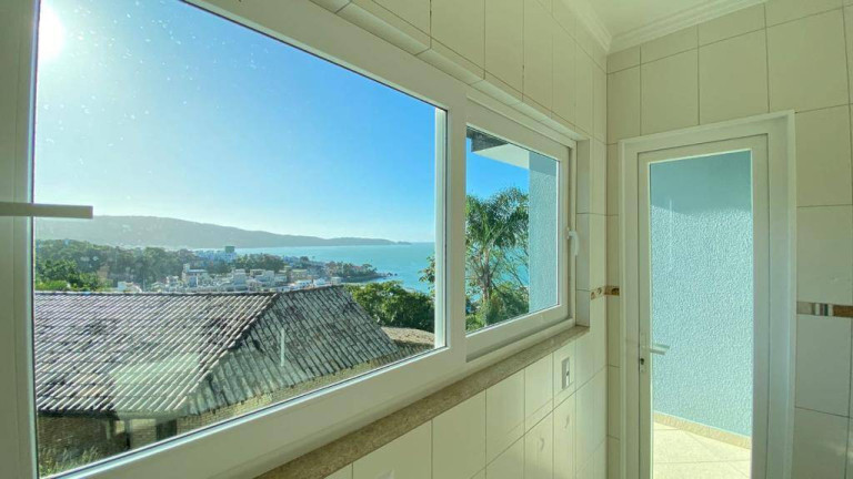 Imagem Casa de Condomínio com 3 Quartos à Venda, 337 m² em Bombinhas - Bombinhas Imagem Casa de Condomínio com 3 Quartos à Venda, 337 m² em Bombinhas - Bombinhas