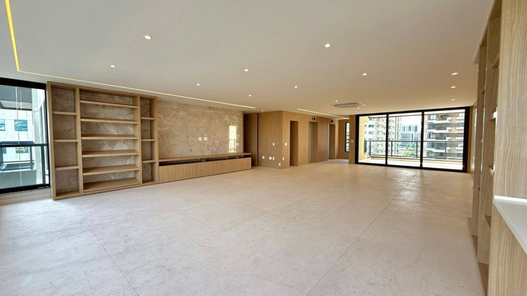 Imagem Apartamento com 3 Quartos à Venda, 281 m² em São Paulo