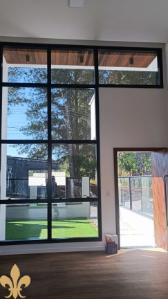 Imagem Casa com 3 Quartos à Venda, em Pedra Branca - Palhoça Imagem Casa com 3 Quartos à Venda, em Pedra Branca - Palhoça