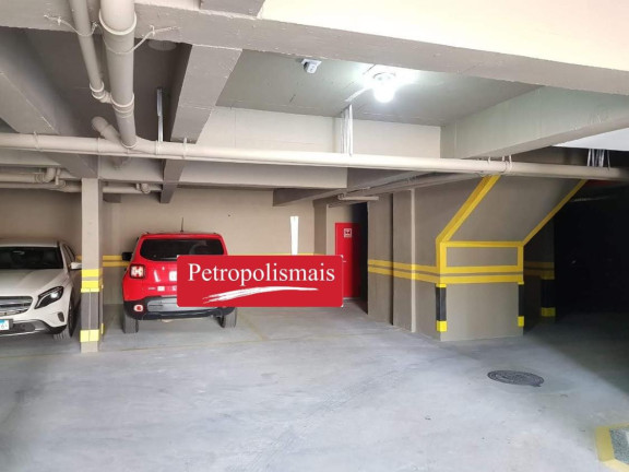 Imagem Apartamento com 2 Quartos à Venda,  em Quitandinha - Petrópolis