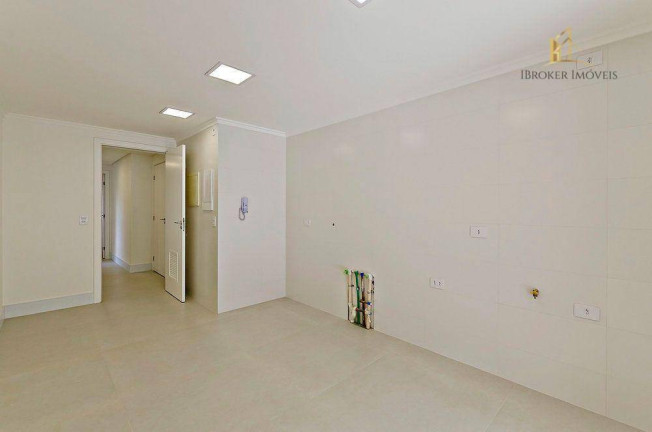 Imagem Apartamento com 4 Quartos à Venda, 189 m² em água Verde - Curitiba Imagem Apartamento com 4 Quartos à Venda, 189 m² em água Verde - Curitiba