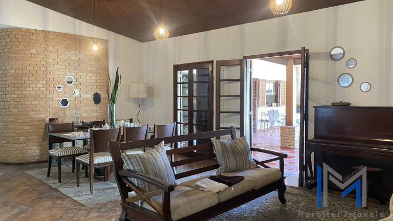 Imagem Casa com 4 Quartos à Venda, 963 m² em Chácara De La Rocca - Carapicuíba